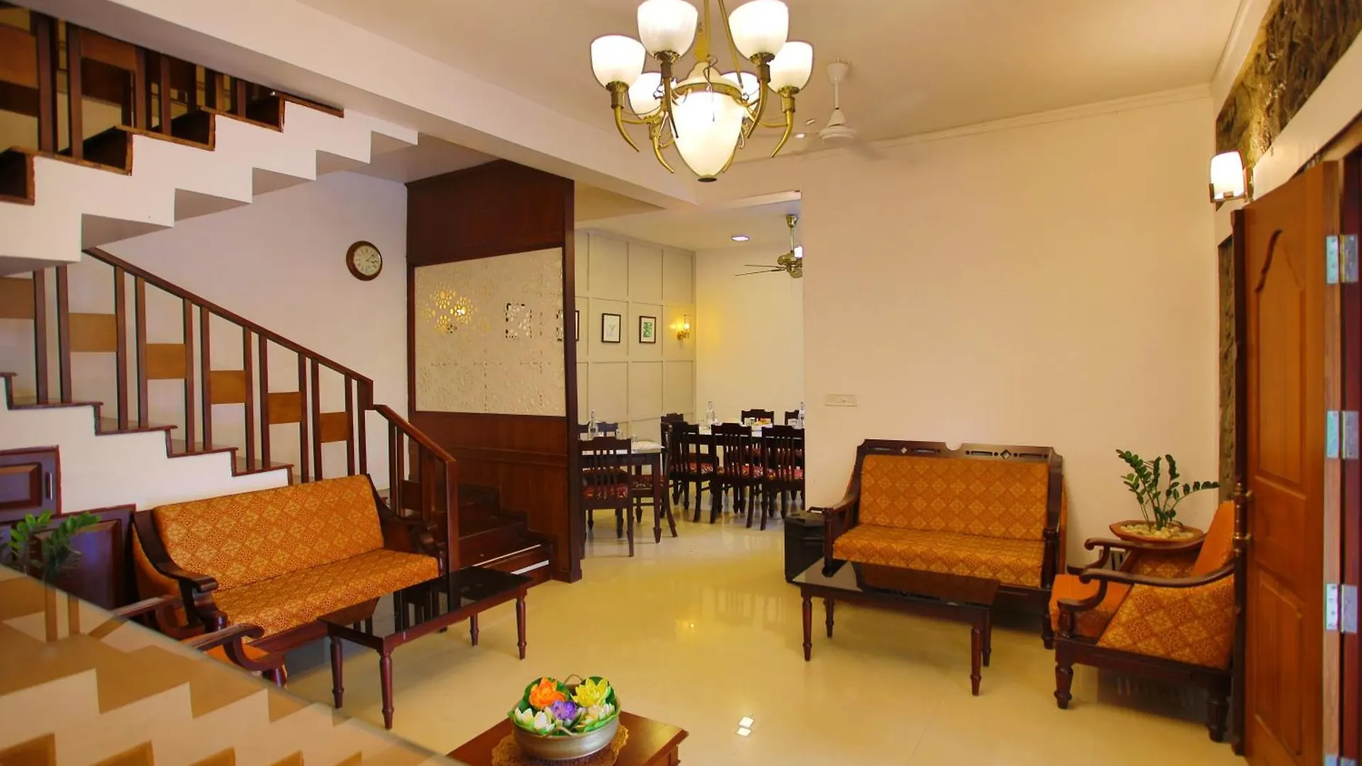 Chithirapuram Palace Munnar Resort